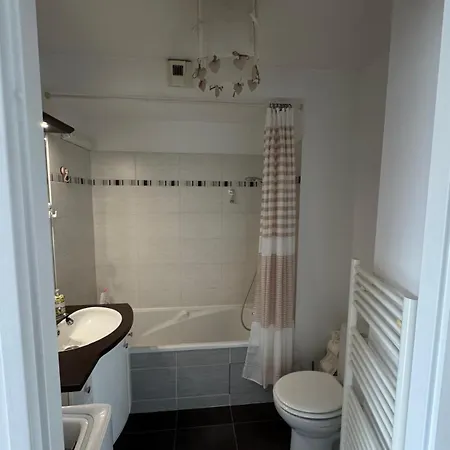 Marengo-gare Matabiau - Mediatheque-allees Jean Jaures Proche Ligne B Parking Prive Securise Gratuitprive