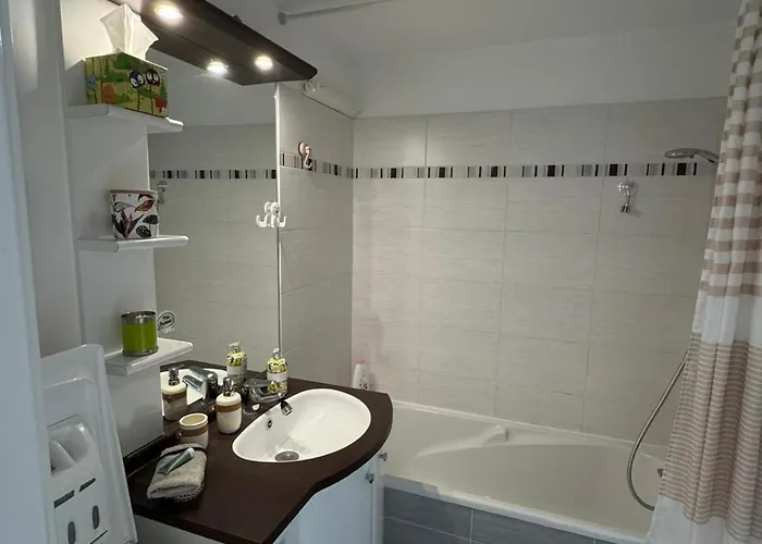 Marengo-gare Matabiau - Mediatheque-allees Jean Jaures Proche Ligne B Parking Prive Securise Gratuitprive *